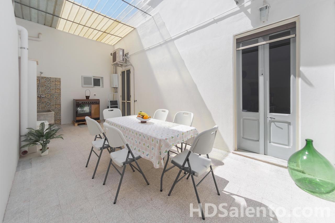 Casa Vacanze Penelope อเลซซาโน ภายนอก รูปภาพ